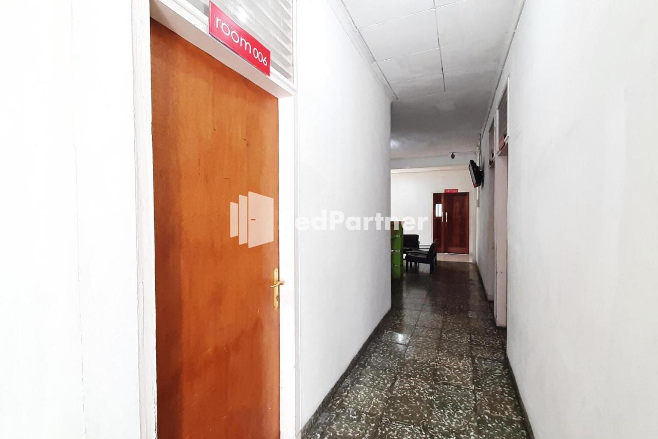 Roemah Proklamasi Syariah Mitra Reddoorz Padang  Exterior photo
